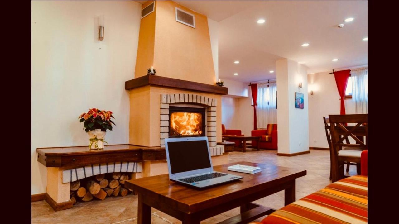 Private Spa Luxury Apartments 班斯科 外观 照片