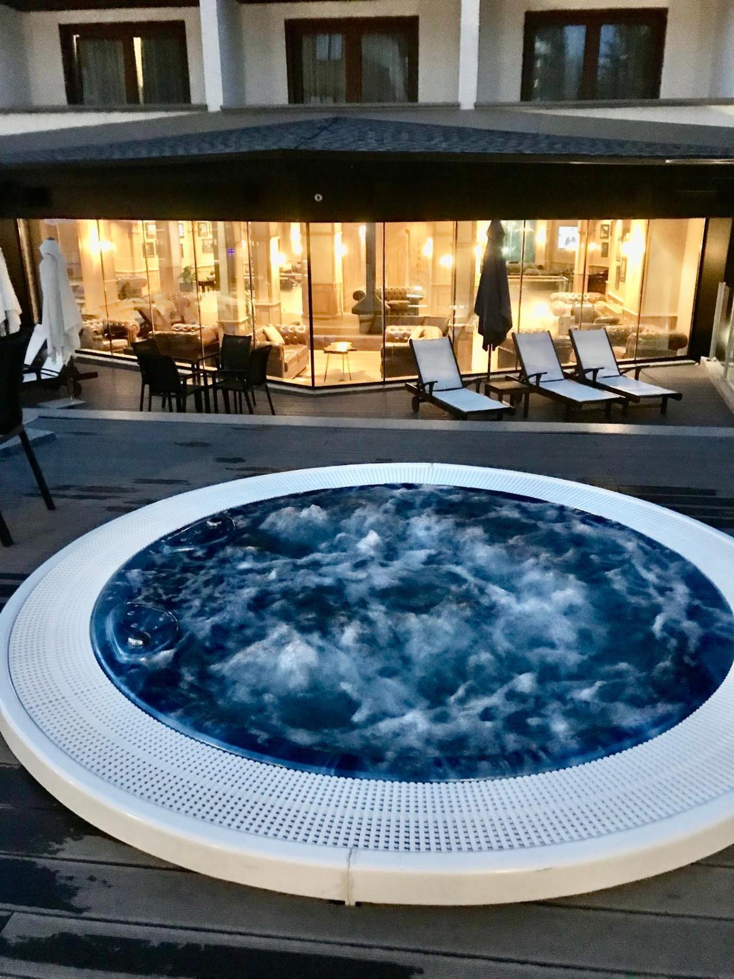 Private Spa Luxury Apartments 班斯科 外观 照片